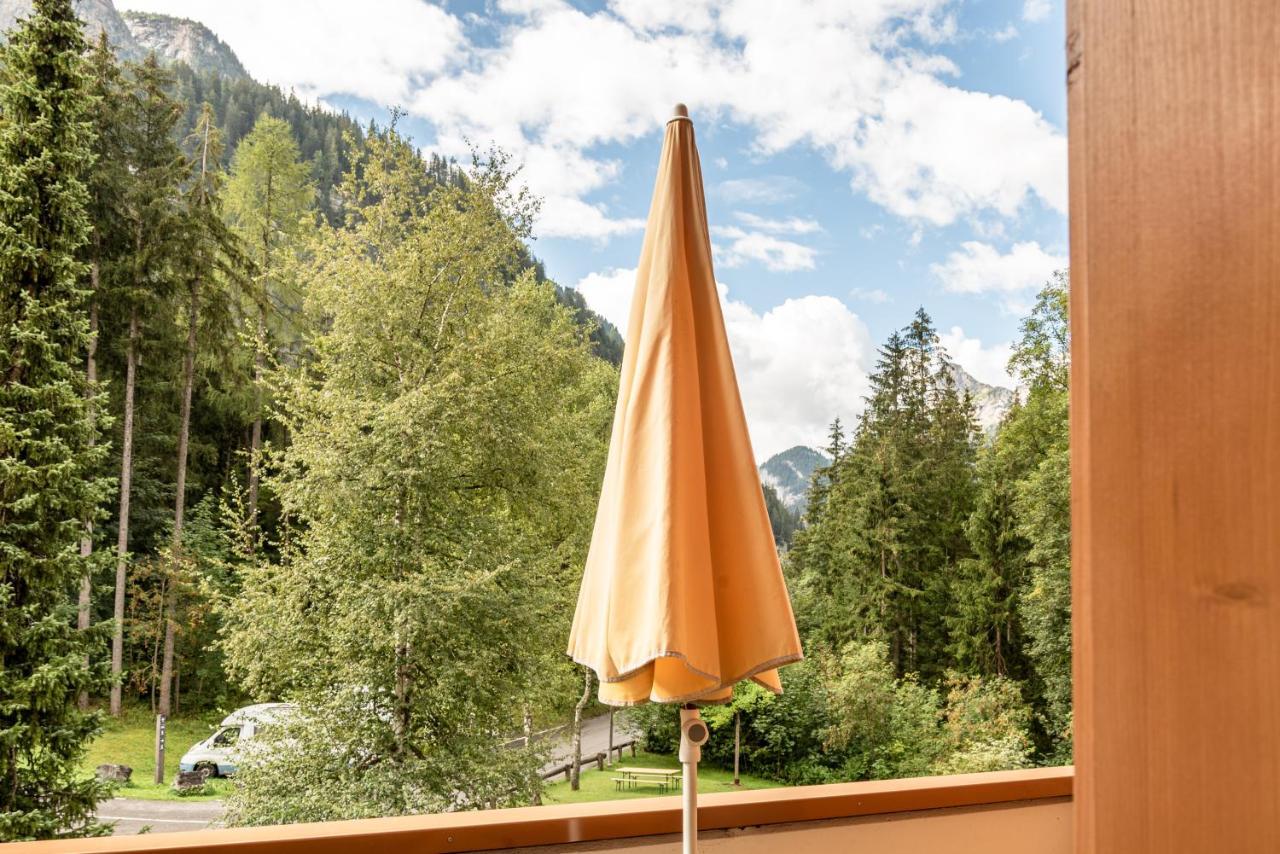 Typically Swiss Hotel Ermitage Kandersteg Eksteriør bilde